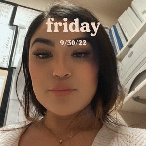 Meet your Posher, Bailey